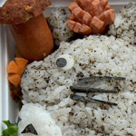 Thumbnail image for bento #42: Totoro parade